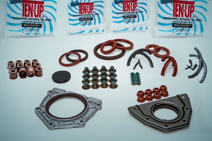 Kit de retenes para motor Ten Up: envases, retenes de válvula, retenes y porta-retenes